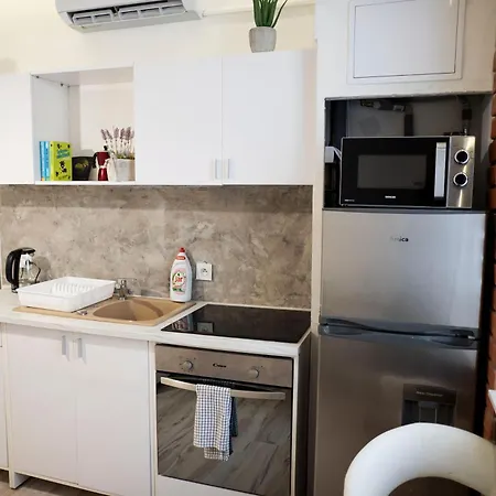 Apartamento New Stylish Place For Couple